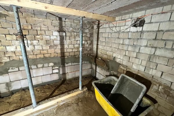 76d7aabb-16d1-4276-9823-915892b9792c