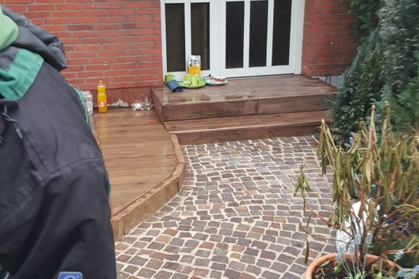 b97ec8e8-2644-4b7c-8da1-98ef1580edcc