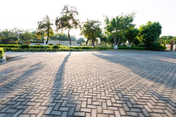 Pflastern Flächen & Parkplätze