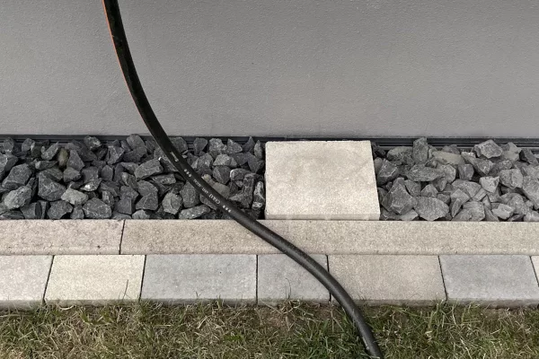 zk_spritzschutz-kies_blog_title_99e43c67-906c-48fb-ab6c-d707227f488c_2000x